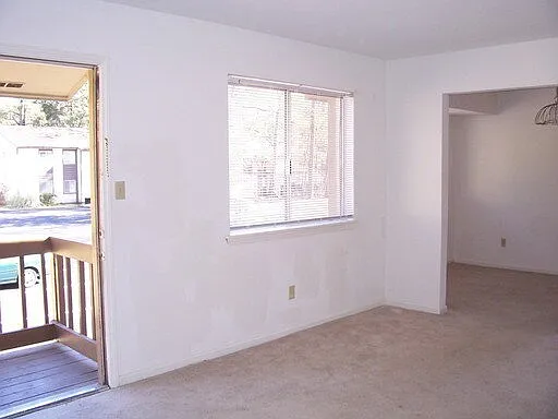 1402 Lazy Brk #B-apt B — Photo 3