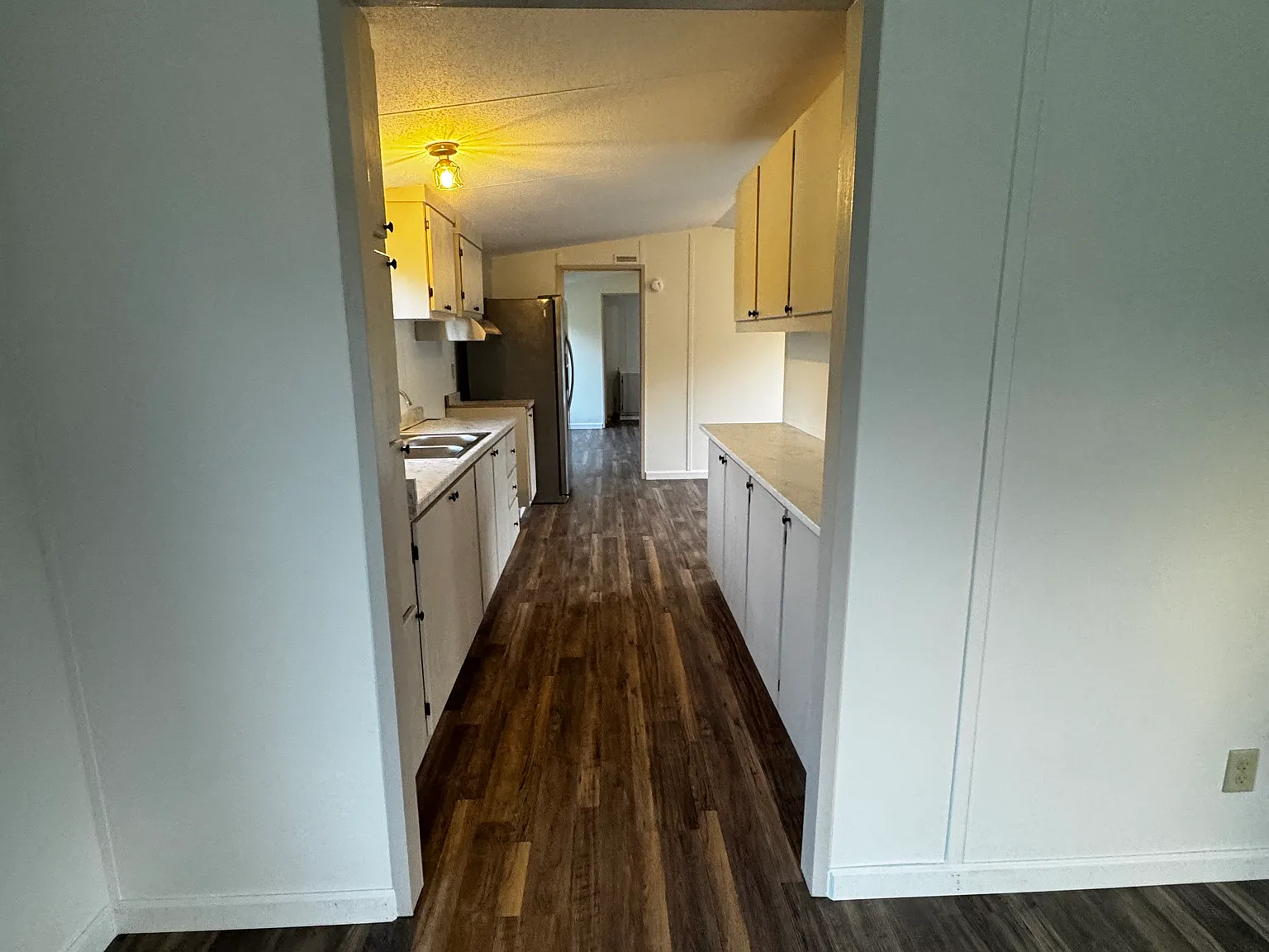 3 bed, 1216 sqft, $1,250 — Photo 3