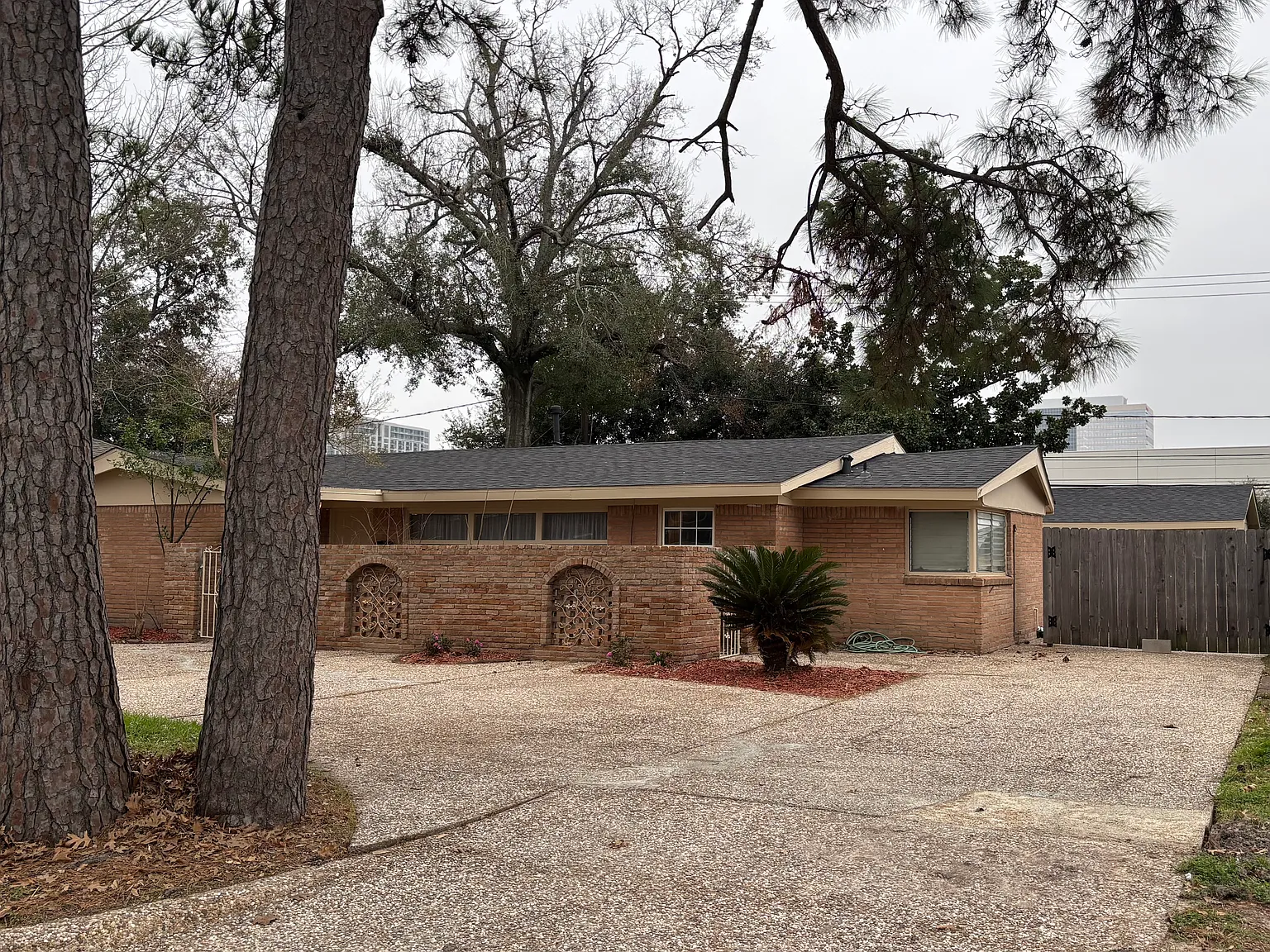 2 bed, 1463 sqft, $2,000 — Photo 3