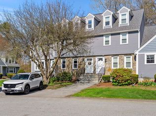 34 Merrimack Meadows Ln #34, Tewksbury, MA 01876