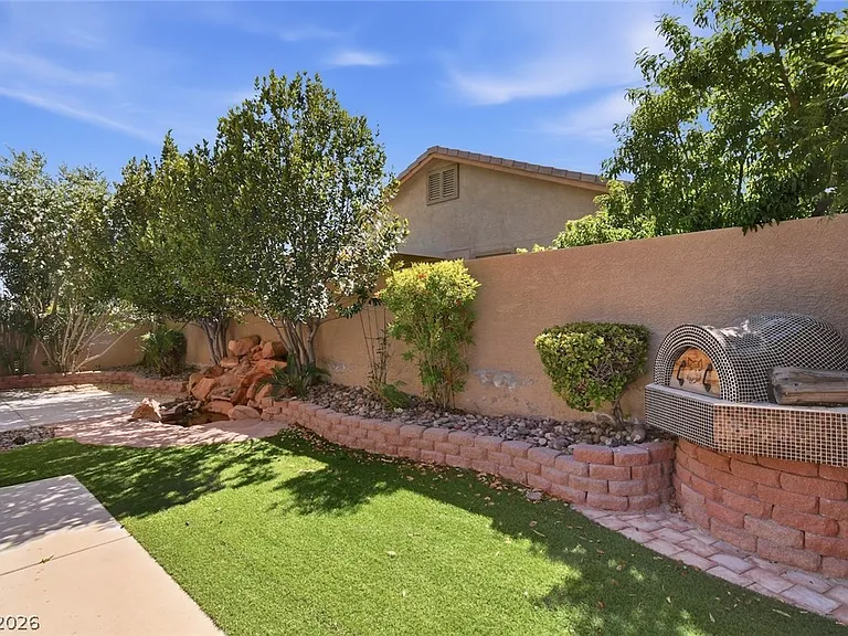8117 Slate Falls St — Photo 60