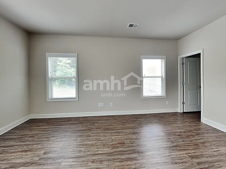 4882 Tower View Dr — Photo 7
