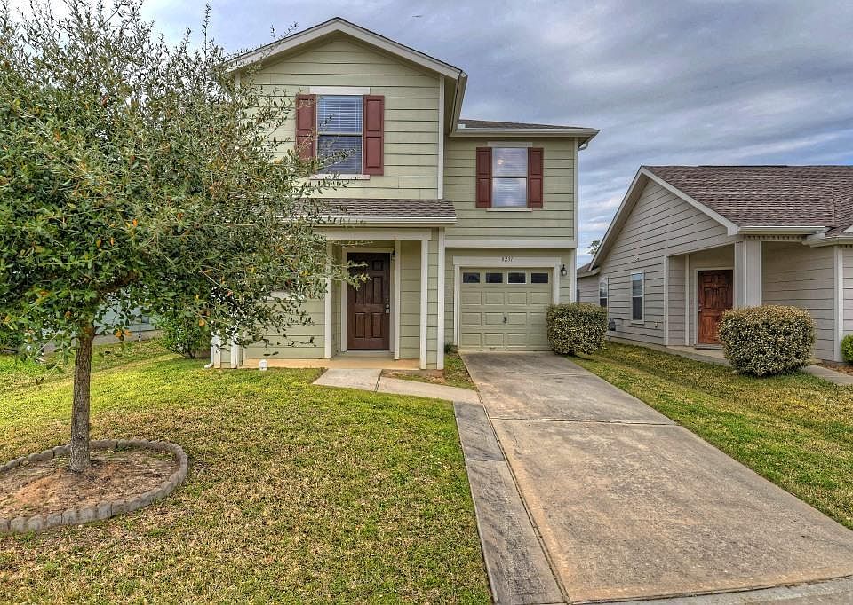 1st image of 8231 Wooded Terrace Ln