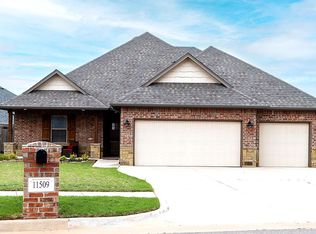 11509 NW 107th St, Yukon, OK 73099
