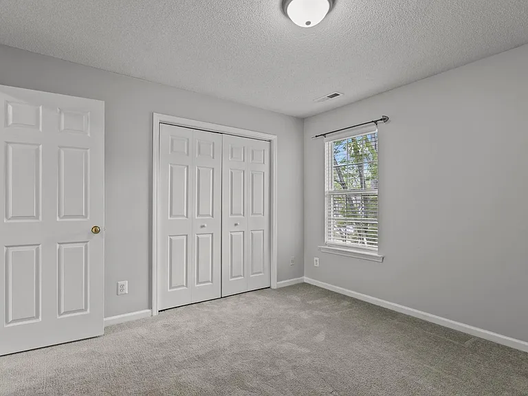5316 Corinthian Way — Photo 26