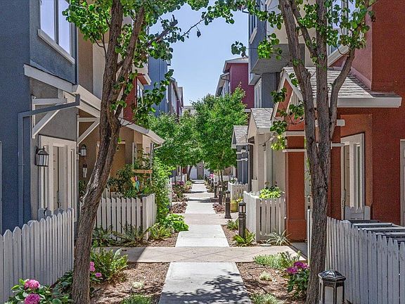 3rd image of 920 Alta Mar Ter