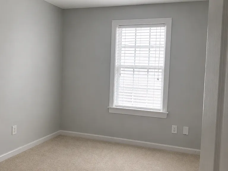 2698 Chamberlain Ct — Photo 18