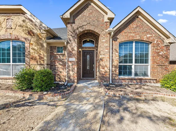 433 Castle St, Desoto, TX 75115