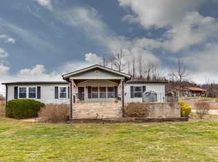 2395 Saint Pauls Rd, HENDERSONVILLE, NC 28792