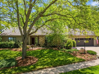 807 Knollwood COURT, Waukesha, WI, 53188