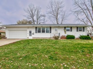 609 W 7th St N, Estherville, IA 51334