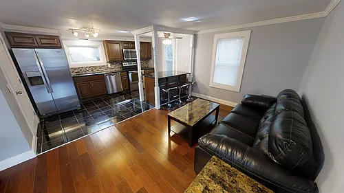 286 Lorraine Ave Photo 1