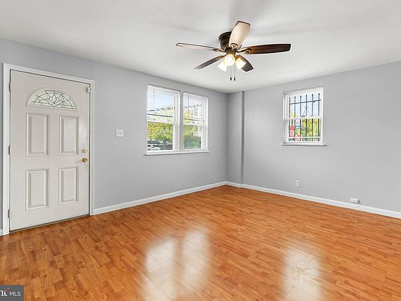 5th image of 1801 S 29th St