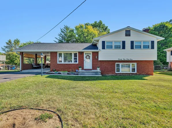 2449 Kingston Rd NW, Roanoke, VA 24017