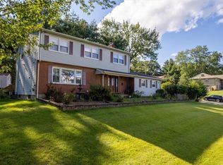 11 Gloria Dr, Spring Valley, NY 10977