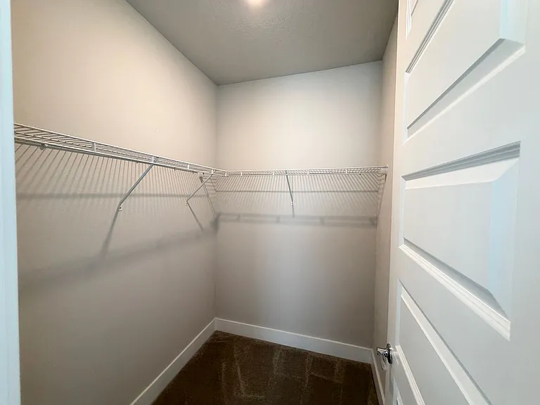 7825 Spectrum Dr — Photo 22