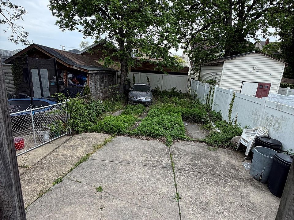 2nd image of 11129 147th Street