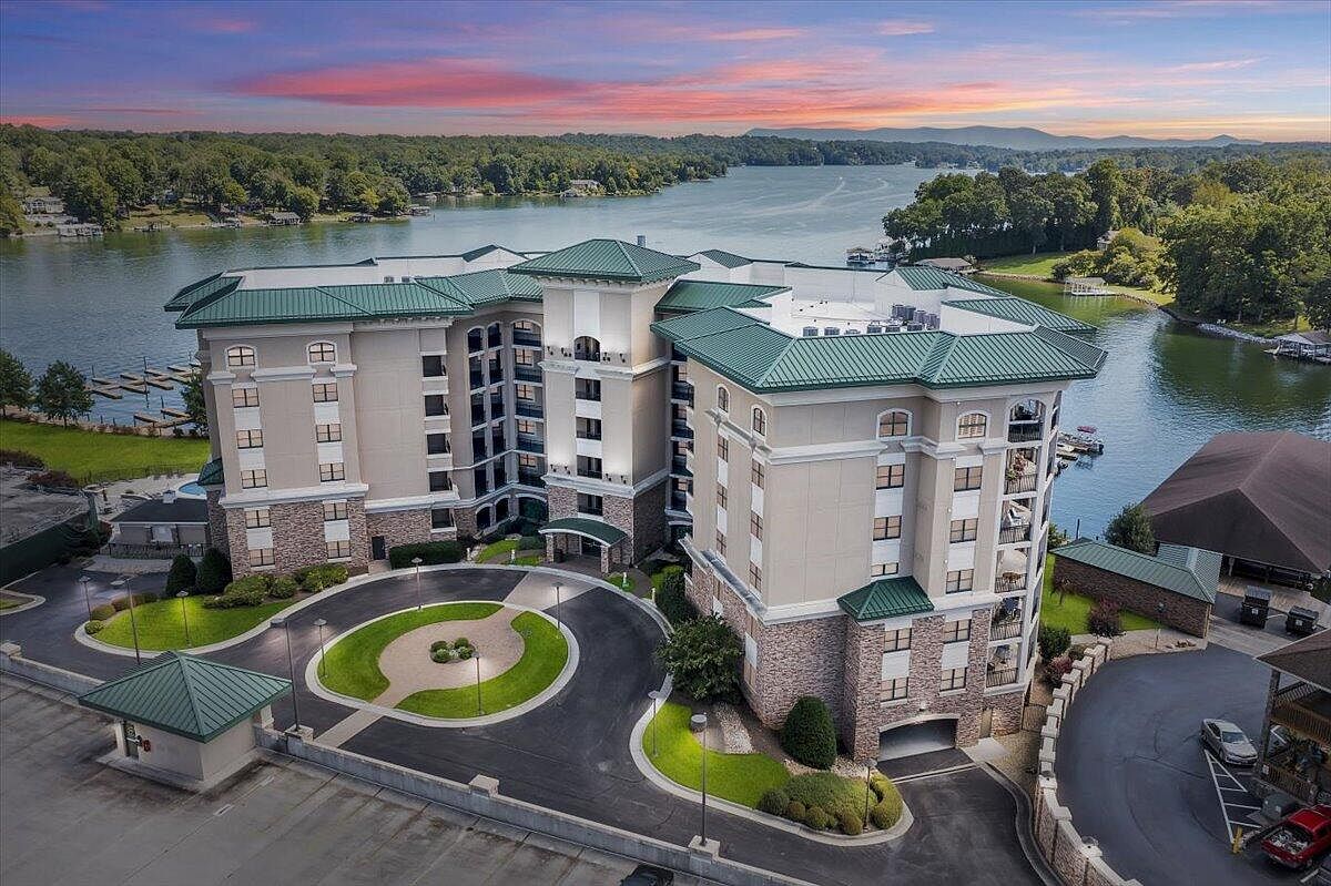 100 Bridgewater Pointe Pl UNIT 607, VA 24121 MLS 907851 Zillow