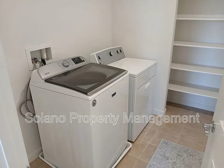 1284 Warmth Ct — Photo 34