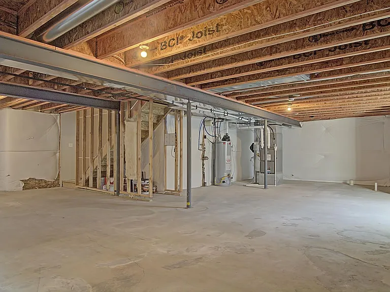 10801 Saco Dr — Photo 18