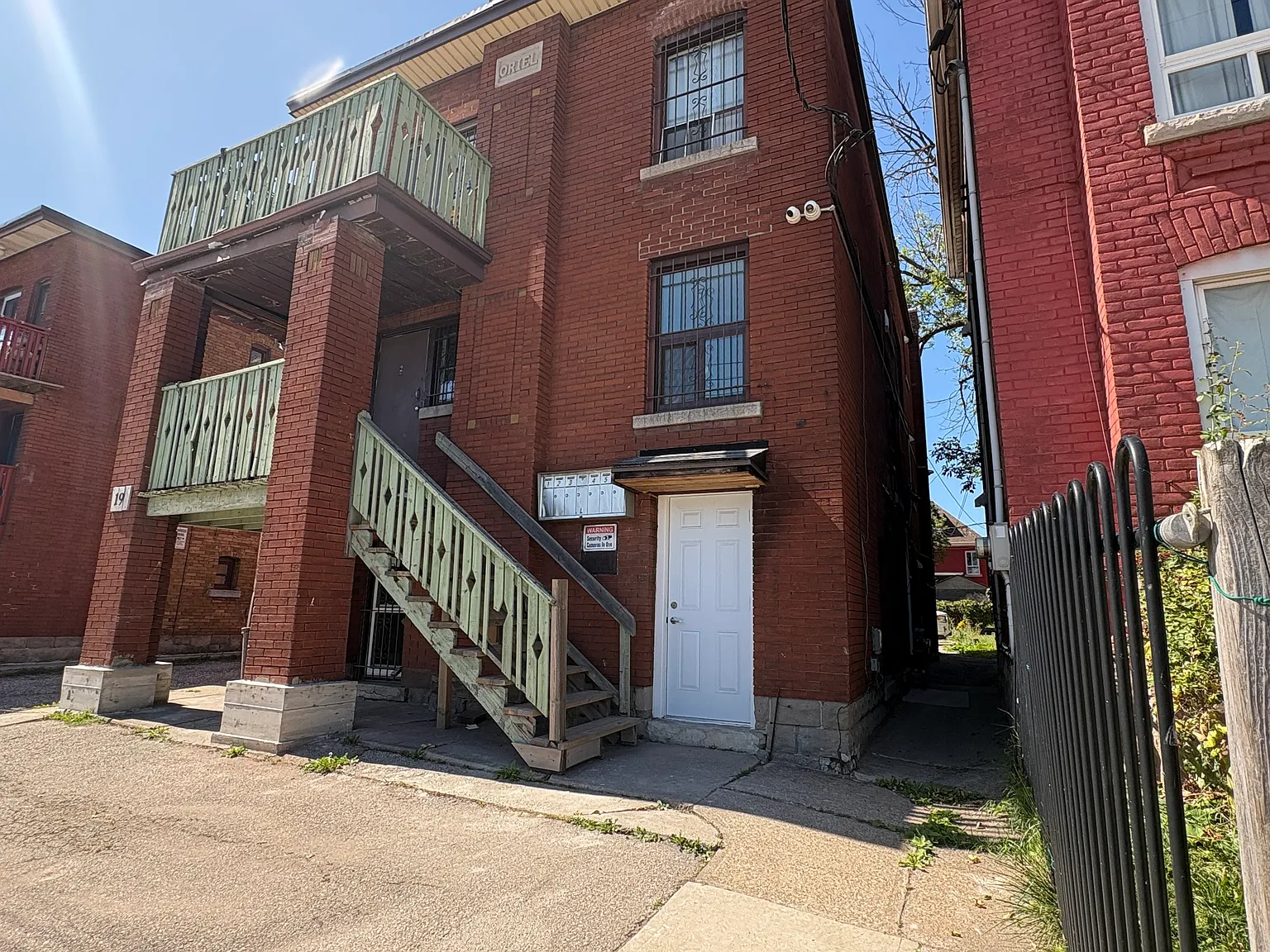 19 Westinghouse Ave, Hamilton, ON, L8L 6E4 — Photo 1