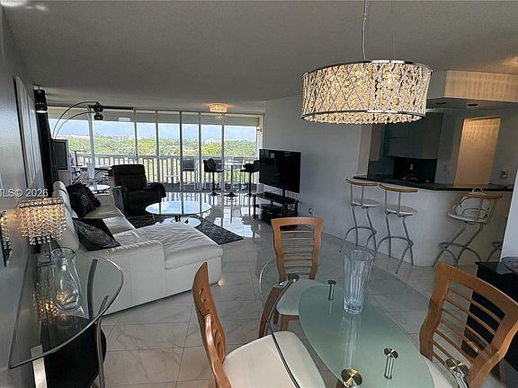4th image of 6901 Environ Blvd APT 6C