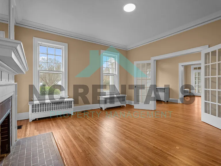 521 Park Pl — Photo 7