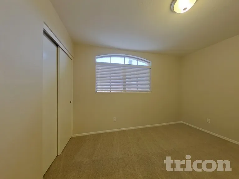 17220 N Wavyleaf Ave — Photo 10