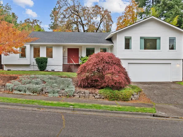 1464 Greentree Cir, Lake Oswego, OR 97034