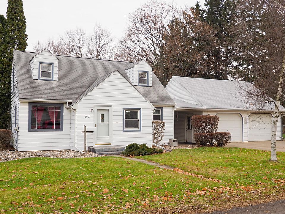 1st image of 2907 Kenilworth Ave