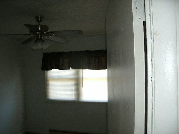 4th image of 2515 Bennie Dr