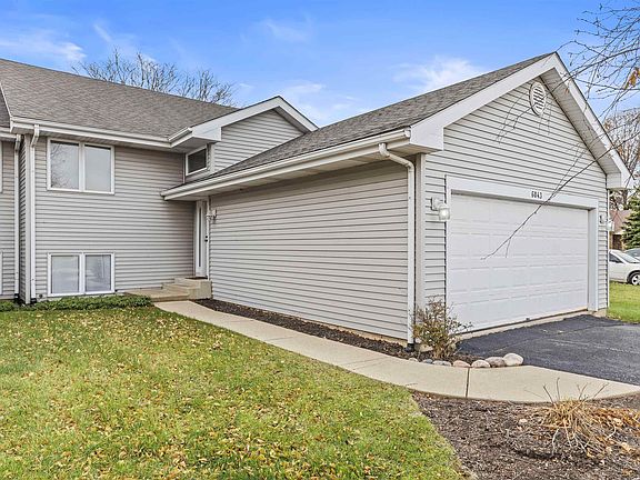 2nd image of 6043 Boxwood Dr
