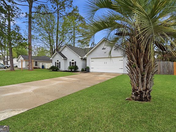 4th image of 161 Timber Ridge Dr