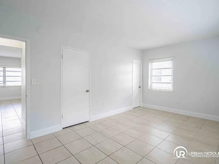 8300 Abbott Ave #18 — Photo 17