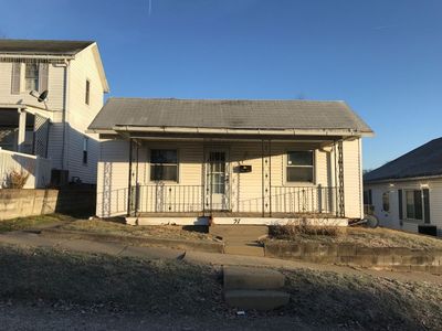 27 Barbour St, Glouster, OH, 45732