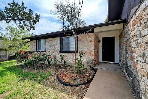 11609 River Oaks Trl Photo 1