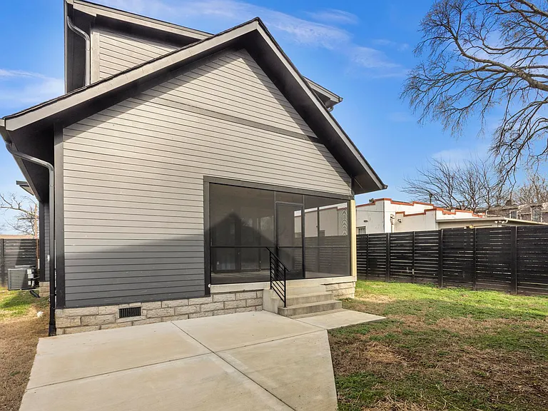 942 Maxwell Ave — Photo 44