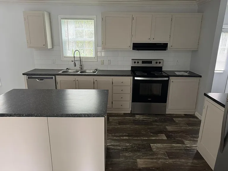 7158 Sunnyside Dr — Photo 5