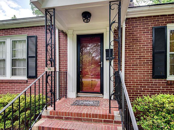 2nd image of 120 E Hill St