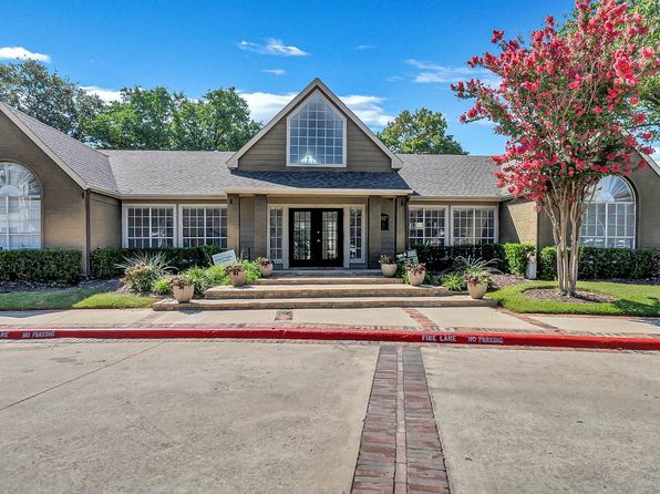 The Willows on Rosemeade | 4300 Rosemeade Pkwy, Dallas, TX