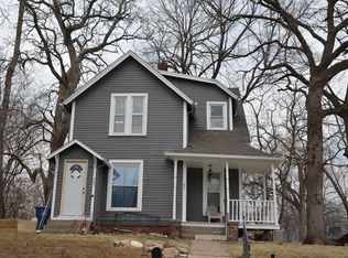 663 25th St, Des Moines, IA 50312
