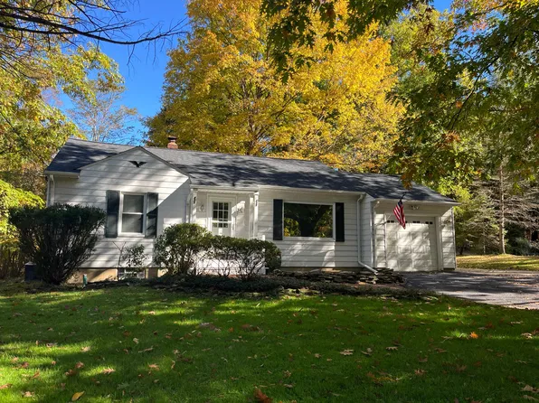 8800 E Washington St, Chagrin Falls, OH 44023