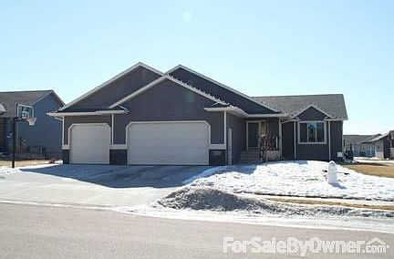 4th image of 3805 W 89th St