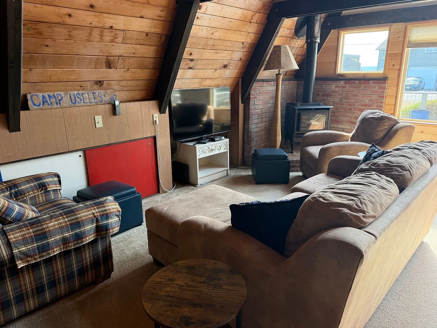 Shore Ave A-Frame-Minutes From Public Beach Access !! — Photo 4