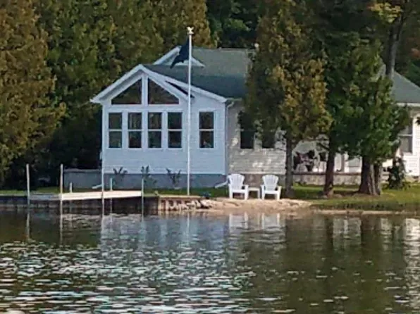 7471 E Cedar Lake Dr, Greenbush, MI 48738