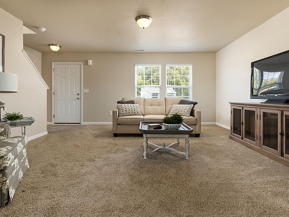 2nd image of 350 Wagonwheel Ct NE