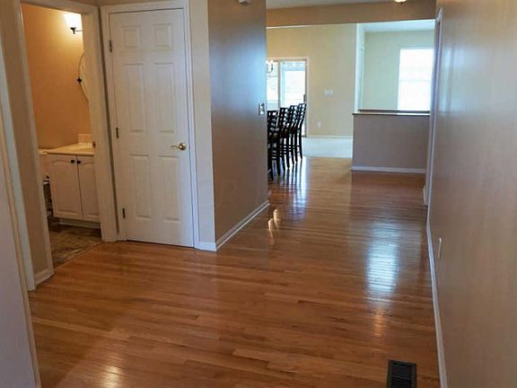 2nd image of 4069 Coventry Manor Way