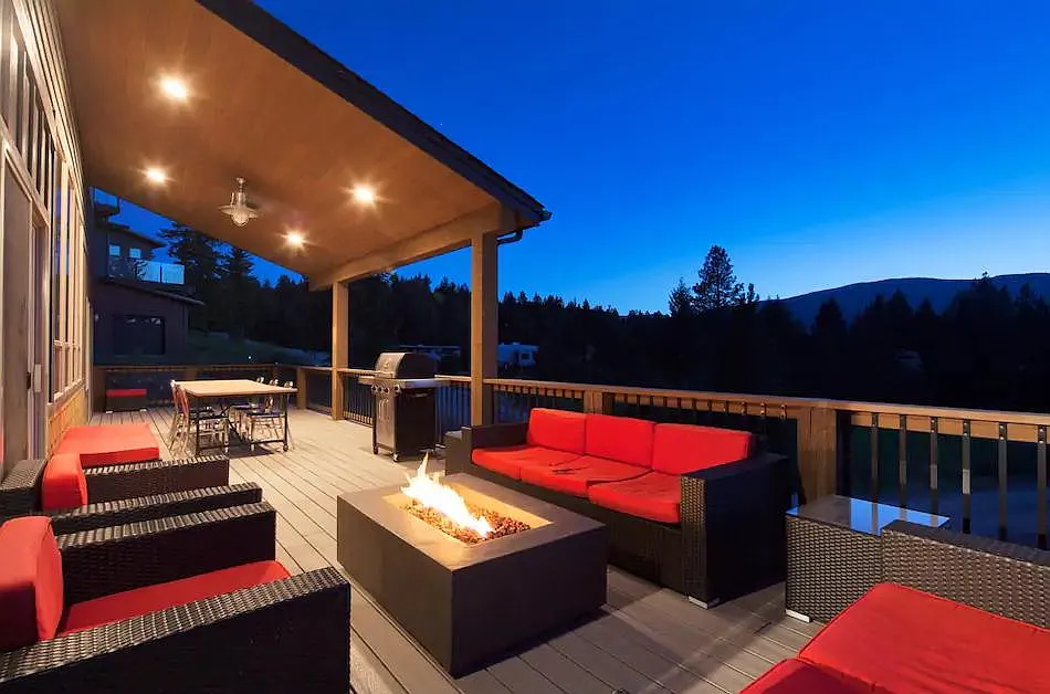 202 Nelson Dr