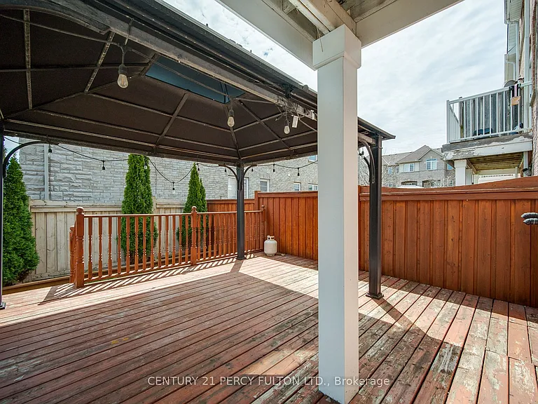 2 Talbotshire St — Photo 25