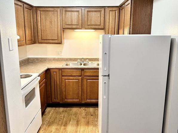 Scotchview Manor Apartments | 600 John Goodhue Rd, Carlisle, IA